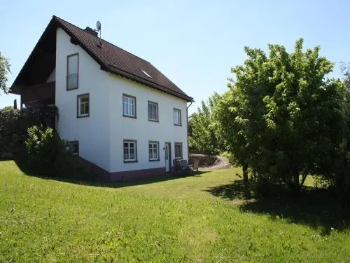 Cozy Apartment in Rommersheim near Forest - Image 1