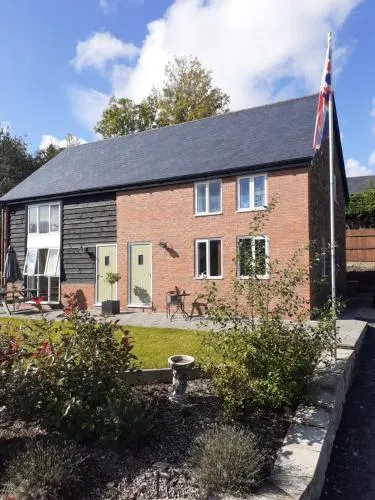 2 Bear Barns - Image 1