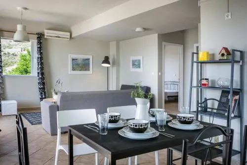 Sea View Villa in Skala - Image 1