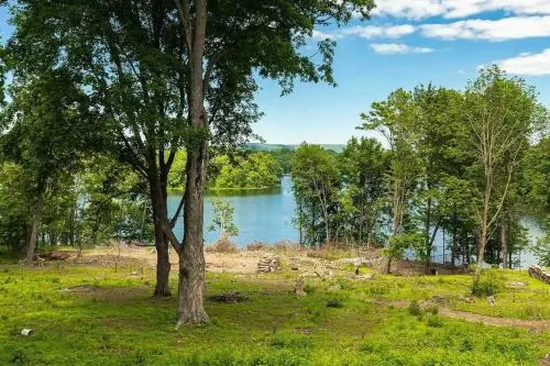 The Twin Lakes House - Lake view - Image 1