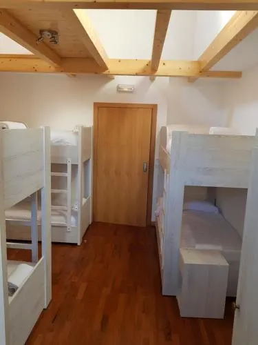 Albergue A Salazon - Image 1