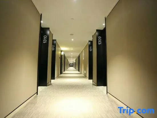 Tai An Tai Shan Hong Men Dai Miao He Yi Hotel - Image 1