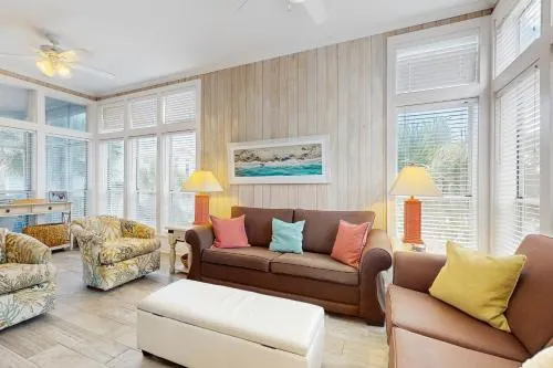 Grayton Beach Oasis West Duplex 87 Gulf Shore Dr - Image 1