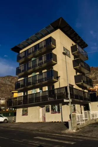 Mito Hotel - Image 1