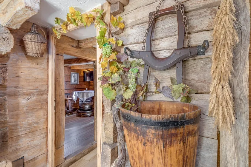 Homestead Bahor With Whirlpool - Image 1