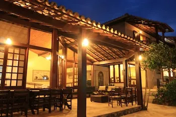 Guest House Villa Falésia - Image 1
