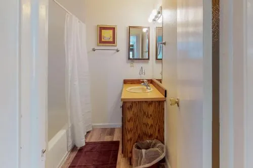 Manor House Hideaway - Image 1