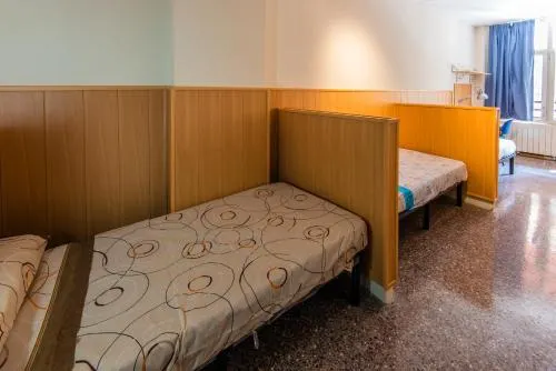 Residencia Temple - Image 1