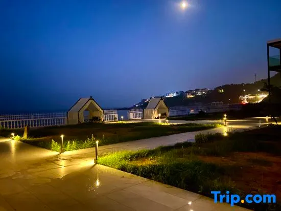 Laoshan Harbor No. 1 Inn - Image 1