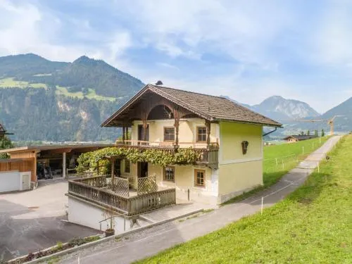 Cozy Chalet in Bruck am Ziller With Private Terrace - Image 1