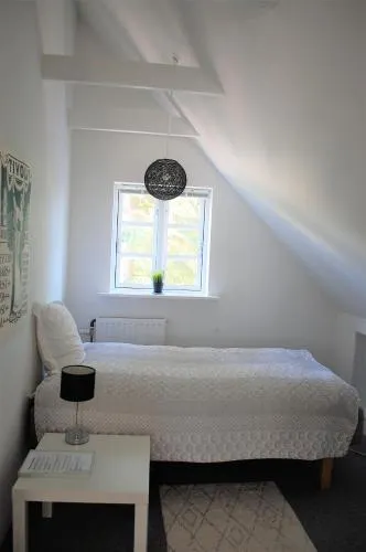Fredensborg Guesthouse IvS - Image 1