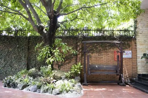 May Hotel - Image 1