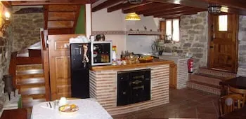 Hotel Rural La Casa del Montero - Image 1