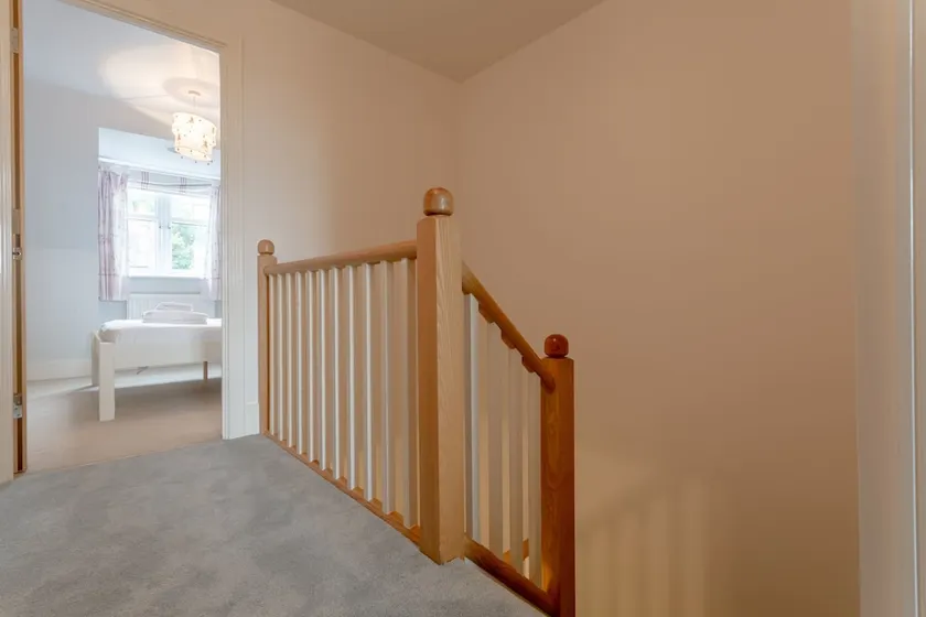 3 Bedroom Home In The Heart Of Wimbledon - Image 1