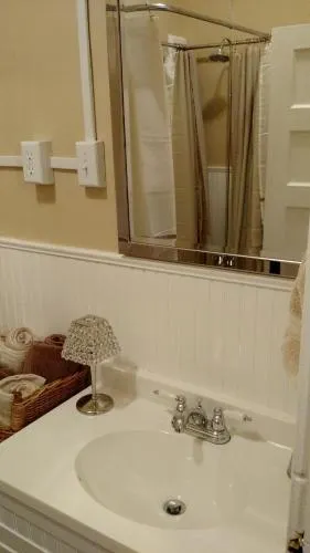 Chessie Room - Image 1