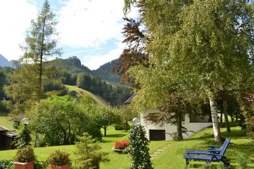 Pension Garni Waldrast - Image 1