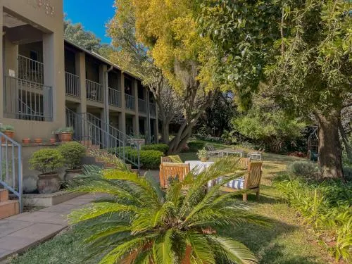 Montpellier Guesthouse - Image 1