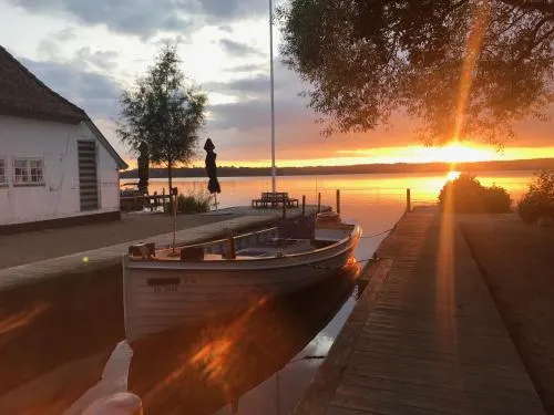 Julieanehåb - Image 1