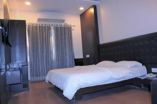 Hotel Kshipram - Image 1