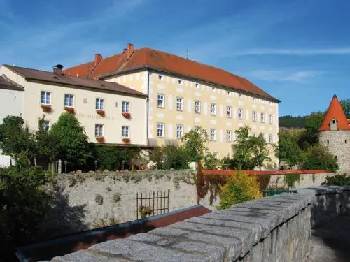 Hotel Hubertus - Image 1