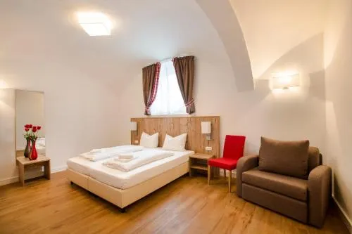 Hotel Holzer Brau by Lehmann Hotels - Image 1
