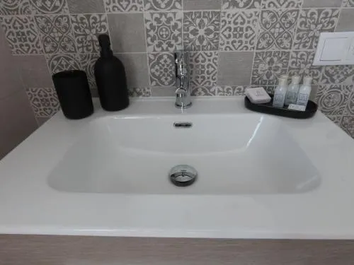Finca Flor - Image 1