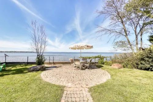 Thayer Beach Front Home - Image 1