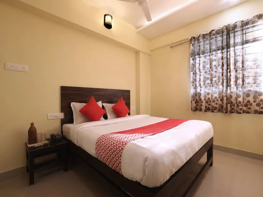 Hotel Govindpuram - Image 1