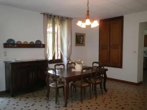 House Petit Beillons 1 - Image 1