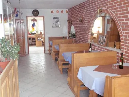 Pension Maestral - Image 1