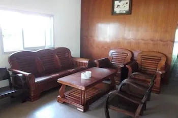 Saver Guesthouse - Image 1