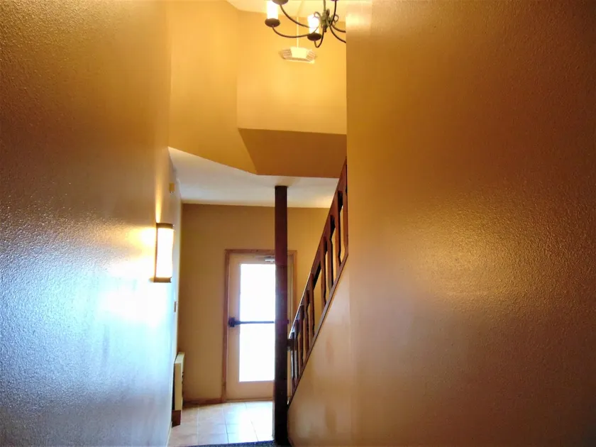 Alexis Park Inn - Image 1