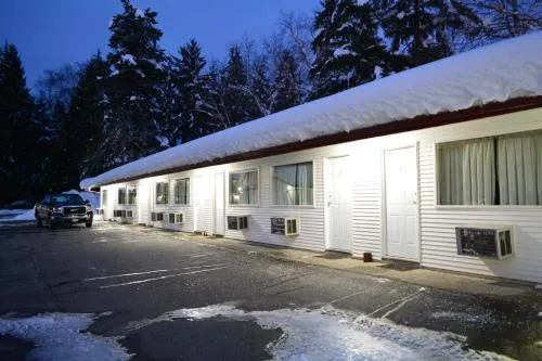Kalum Motel - Image 1