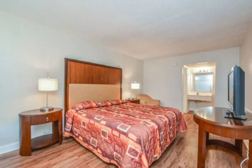 Economy Hotel Roswell - Image 1