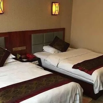 Qufu Wassim Hotel - Image 1