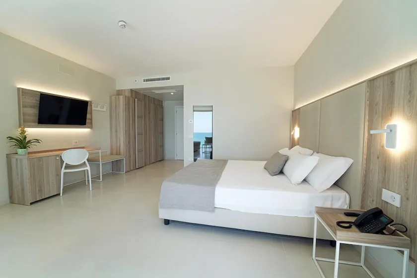Futura Club Eleamare - Image 1