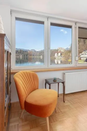 Lake View Apartment Villa Maca Bled - Image 1