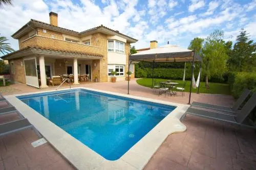 Villa Reus - Image 1
