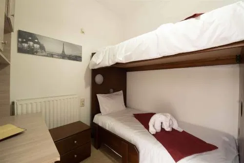 Stefanos Family Apartments - Image 1