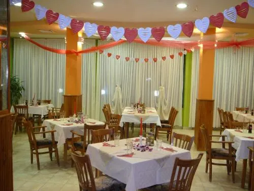 Hotel Zamak Inter - Image 1