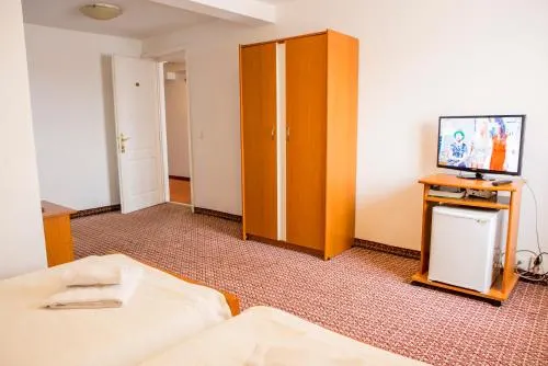 Hotel Darina - Image 1