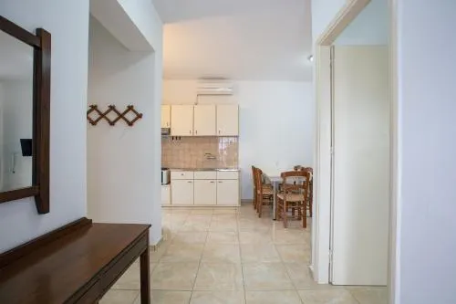 Konaki Appartments - Image 1