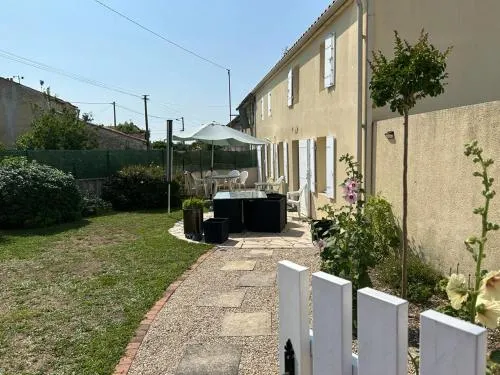 Les Tremieres - Image 1