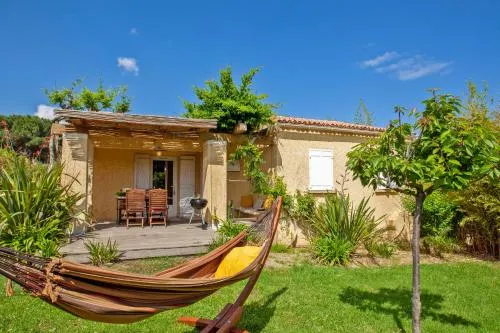 Stayincalvi - Image 1