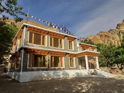 Himalayan Abode - Image 1