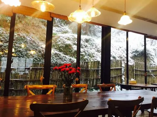 Jiushe Moganshan Banshan Forest Holiday Home - Image 1