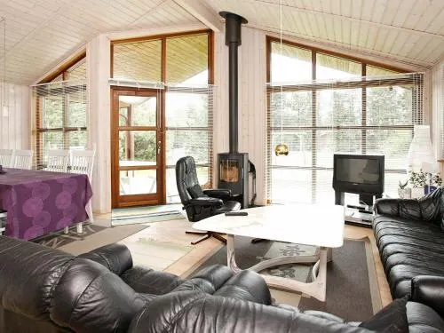 Four Bedroom Holiday home in Brovst 6 - Image 1