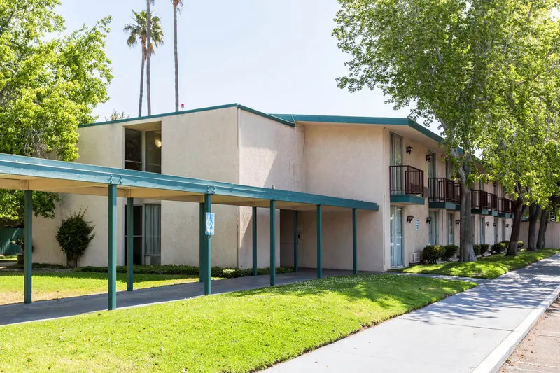 Quality Inn & Suites Santa Maria - Image 1