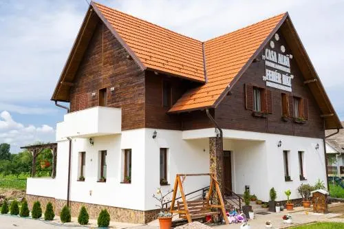 Casa Alba -Feher Haz - Image 1