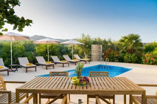 Villa Chrissi - Image 1